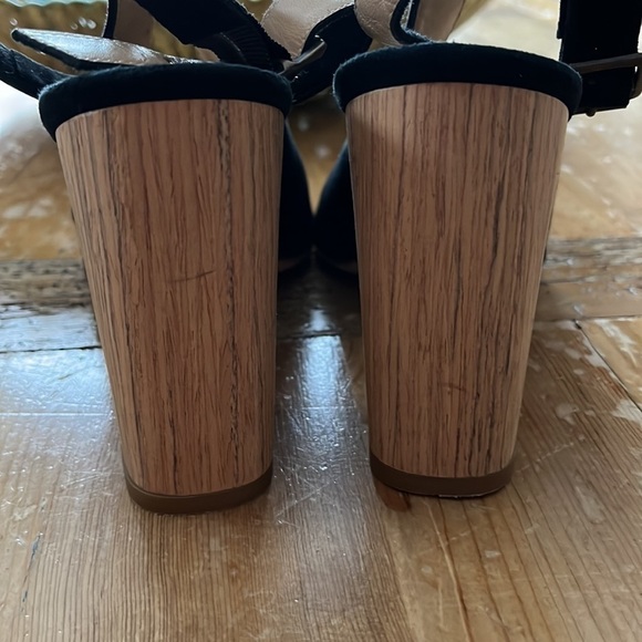 M. Gemi Italian Black Suede Peep Toe Ankle Strap Wooden Block Heel 11 42 - Picture 5 of 16